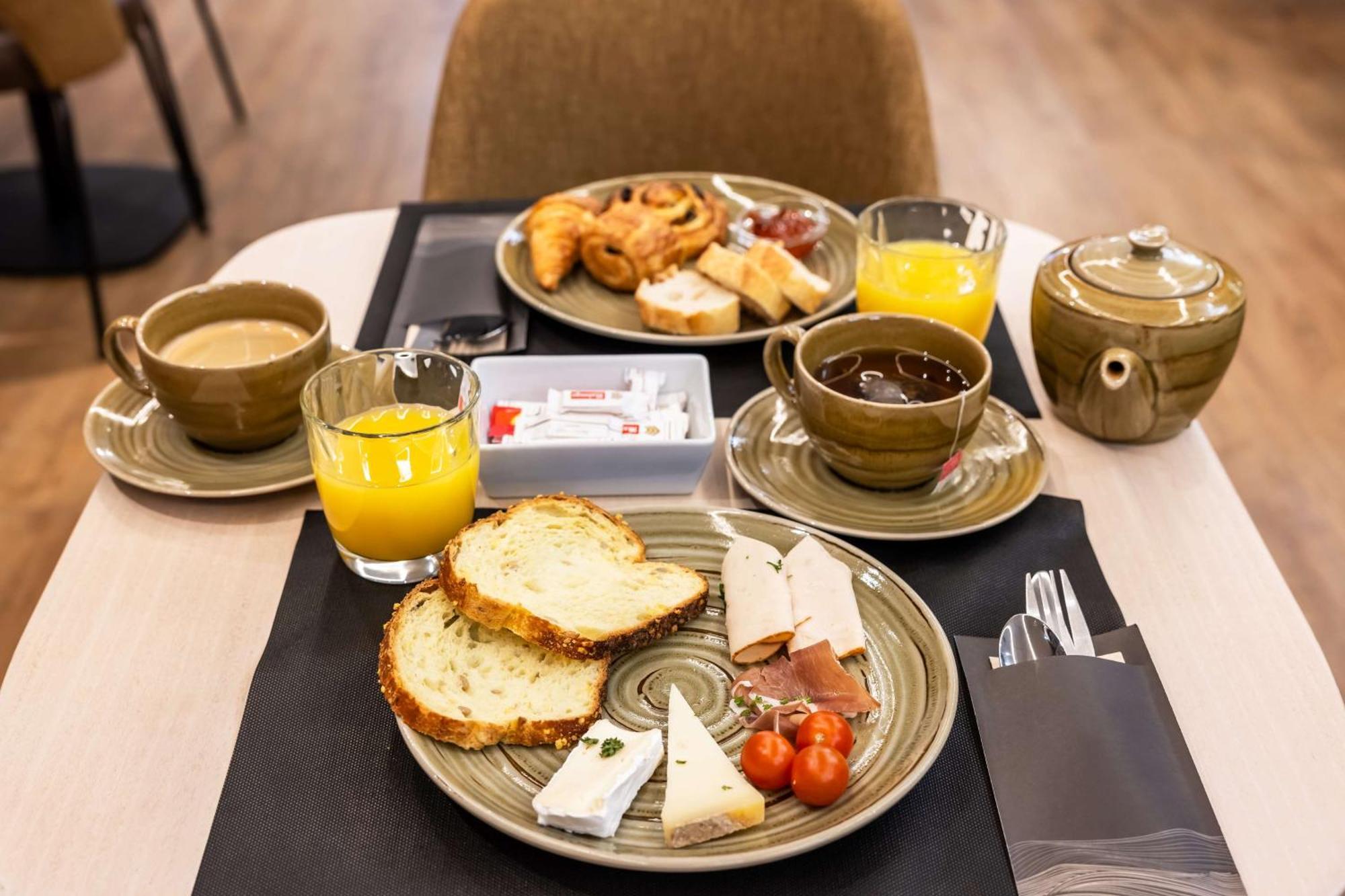 Best Western Metz Centre Gare Bagian luar foto